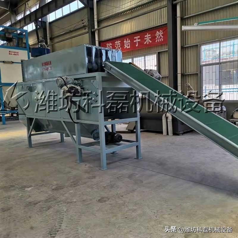 小袋拆(chai)包機拆分徹(chè)底，解決了很(hen)多行業的拆(chāi)包卸料問題(ti) 自動拆包機(ji) 小袋拆包機(ji) 第3張